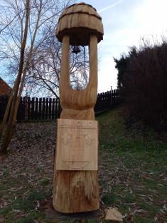 Stavění "Zvoničky" a&nbsp;umístění dřevěné sochy sovy 9